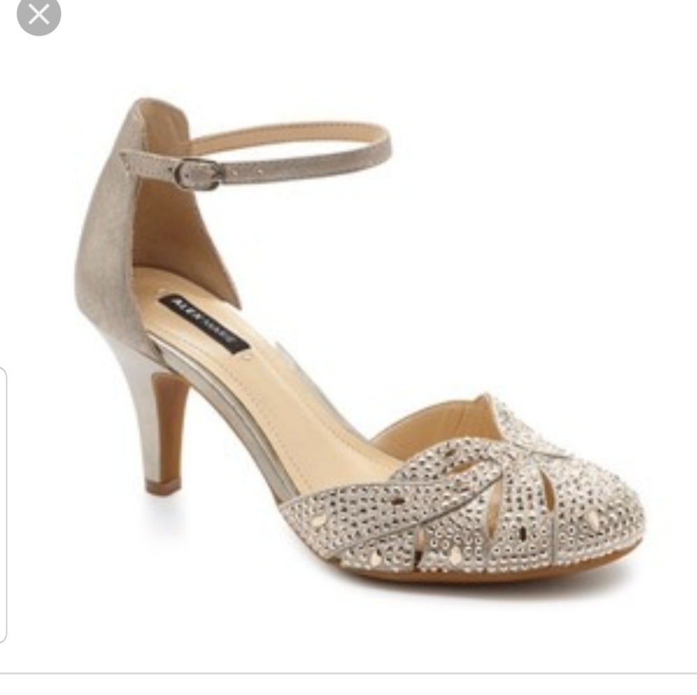 Alex Marie Rhine stone heels 8 1/2